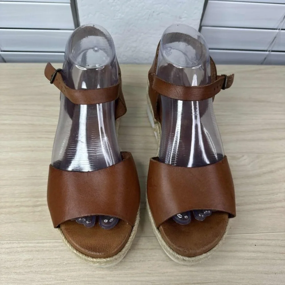 Bertuchi Shoes Womens EU 39 Brown Ankle Strap Espadrille Wedge Boho‎ Sandals